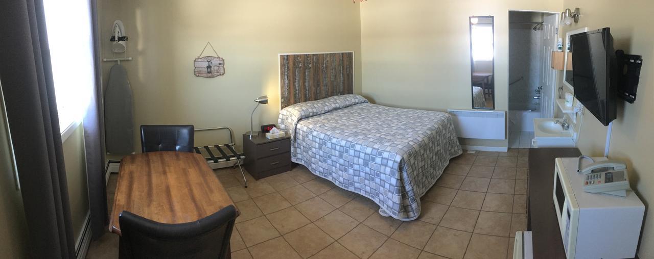 Motel Exquise Coaticook Eksteriør billede